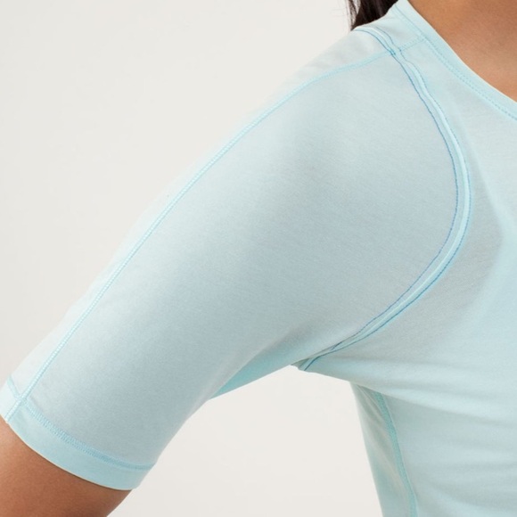Lululemon Clari-Tee Short Sleeve - Picture 6 of 7